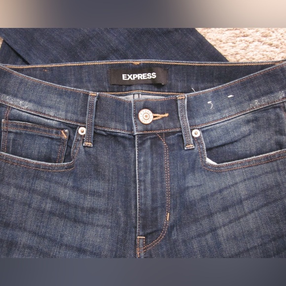 Express mid rise barely boot jeans - Picture 1 of 9